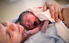 К чему снится рождение ребёнка: толкование по соннику Мне приснился сон что я родила ребенка